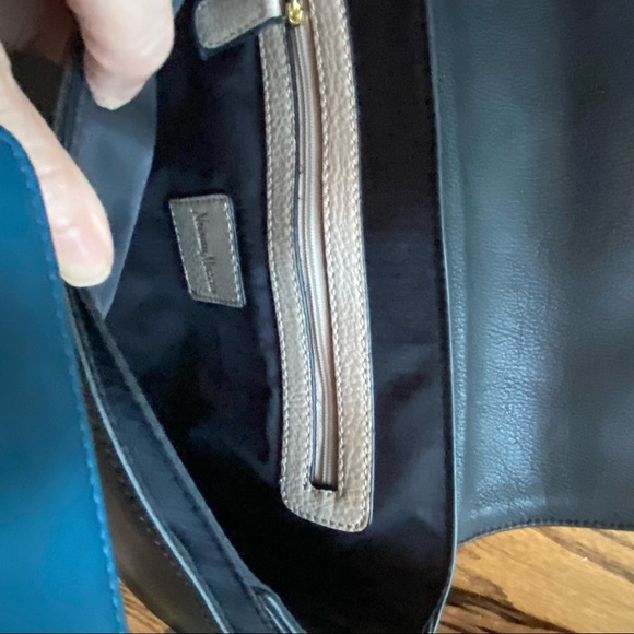 Unique tri-colored Neiman Marcus shoulder bag - black, brown, and cream leather - Picture 7 of 16